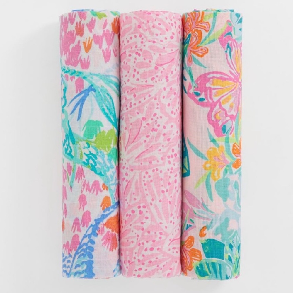 Lilly Pulitzer swaddle blankets (2)